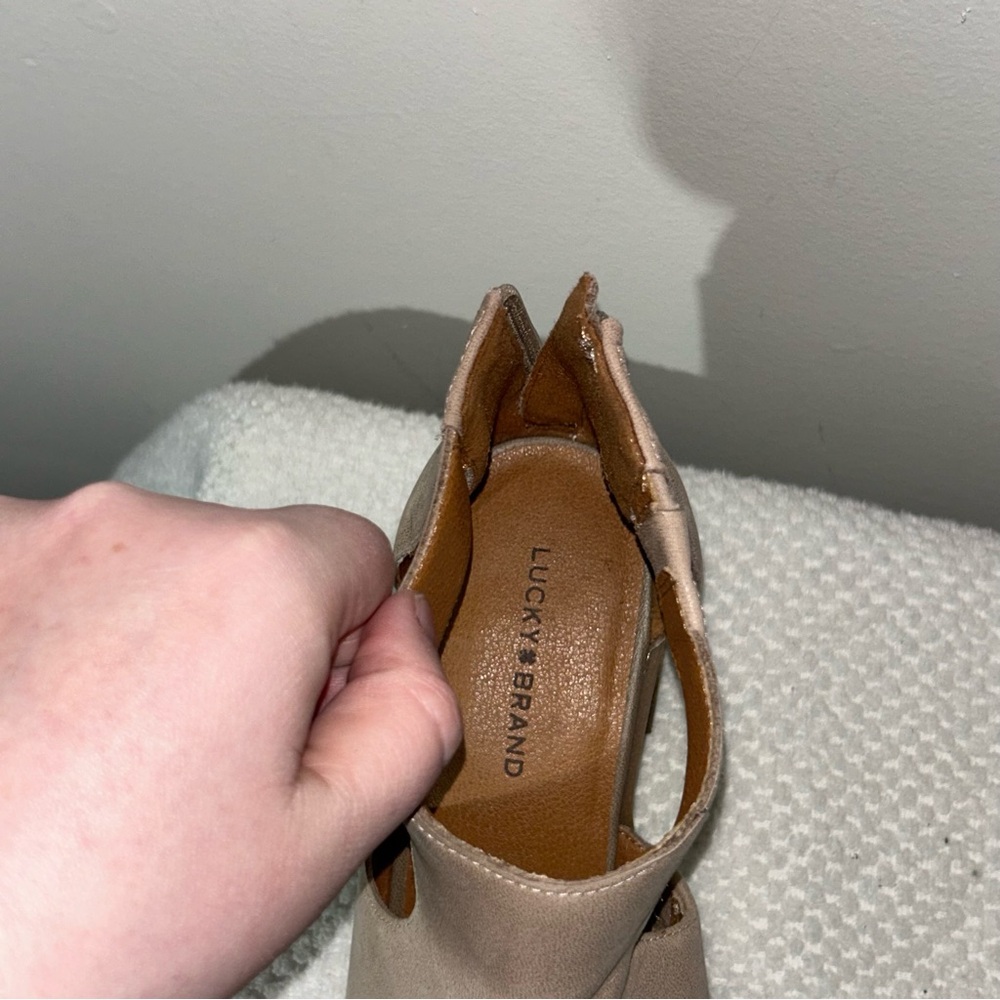 Lucky Brand Elegant Tan Women's Shoes - Picture 7 of 15